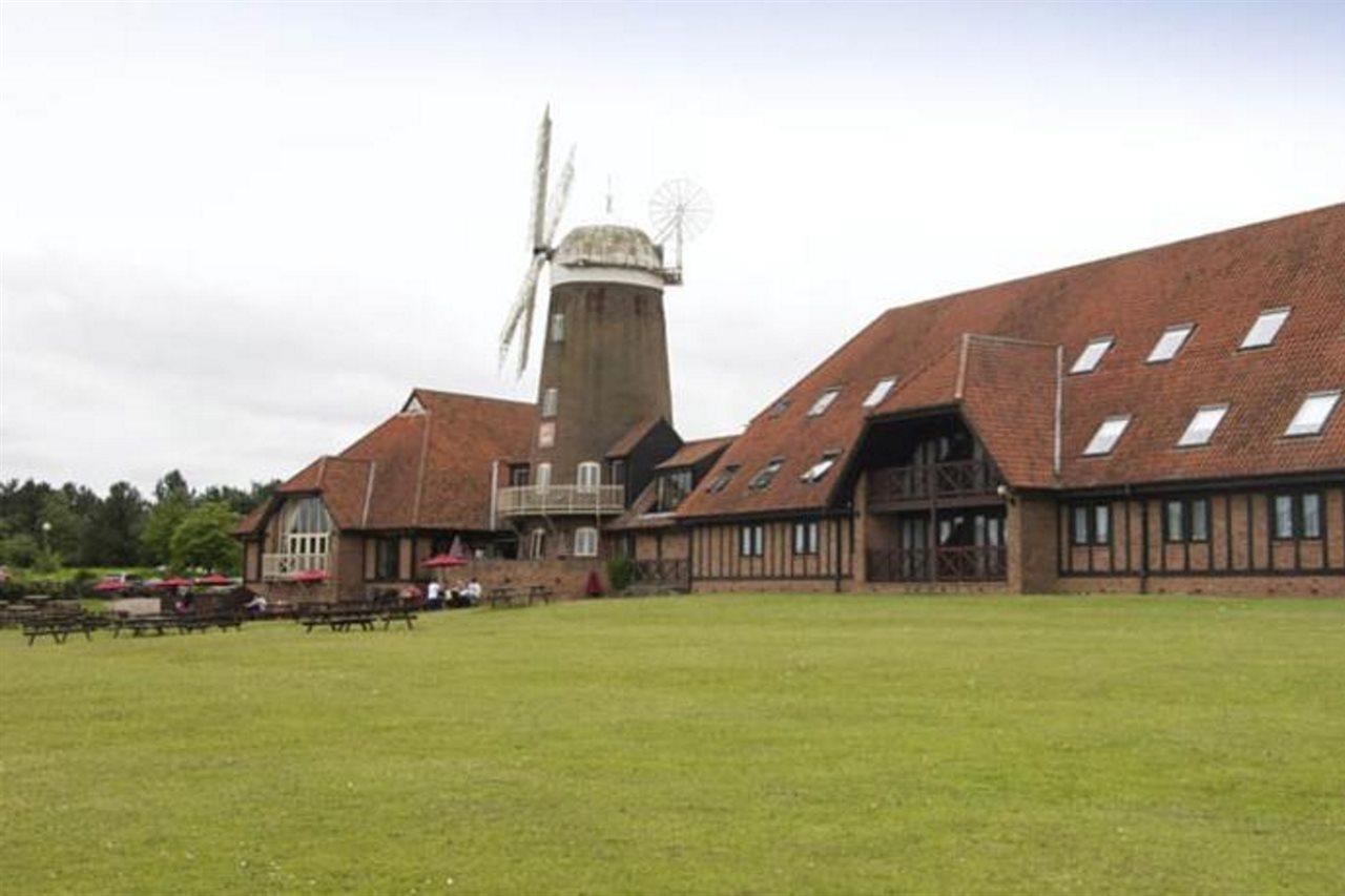Premier Inn Milton Keynes South Dış mekan fotoğraf