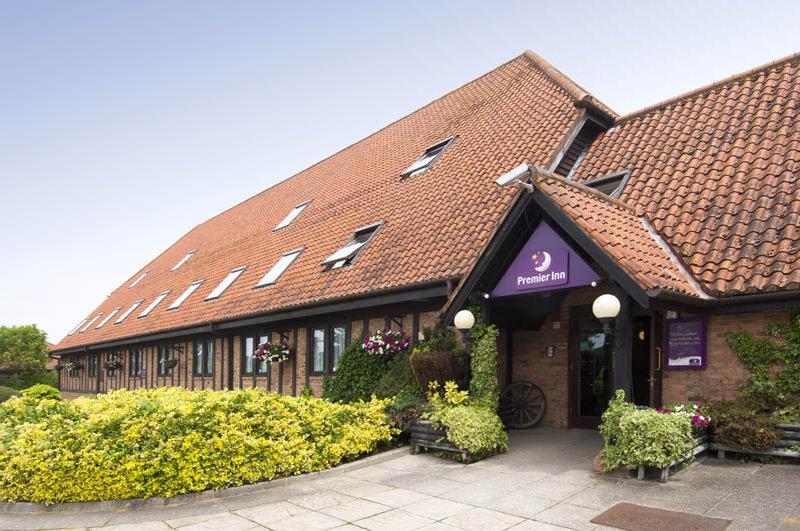 Premier Inn Milton Keynes South Dış mekan fotoğraf