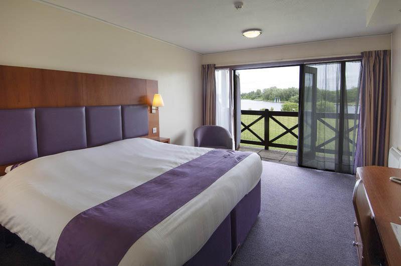 Premier Inn Milton Keynes South Dış mekan fotoğraf